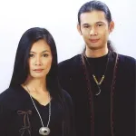 อยากพับแผ่นฟ้า