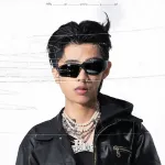 ไอ้หนุ่มคนนี้มันชอบเธอ
