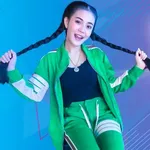 เด๋อเดี่ยงด่าง